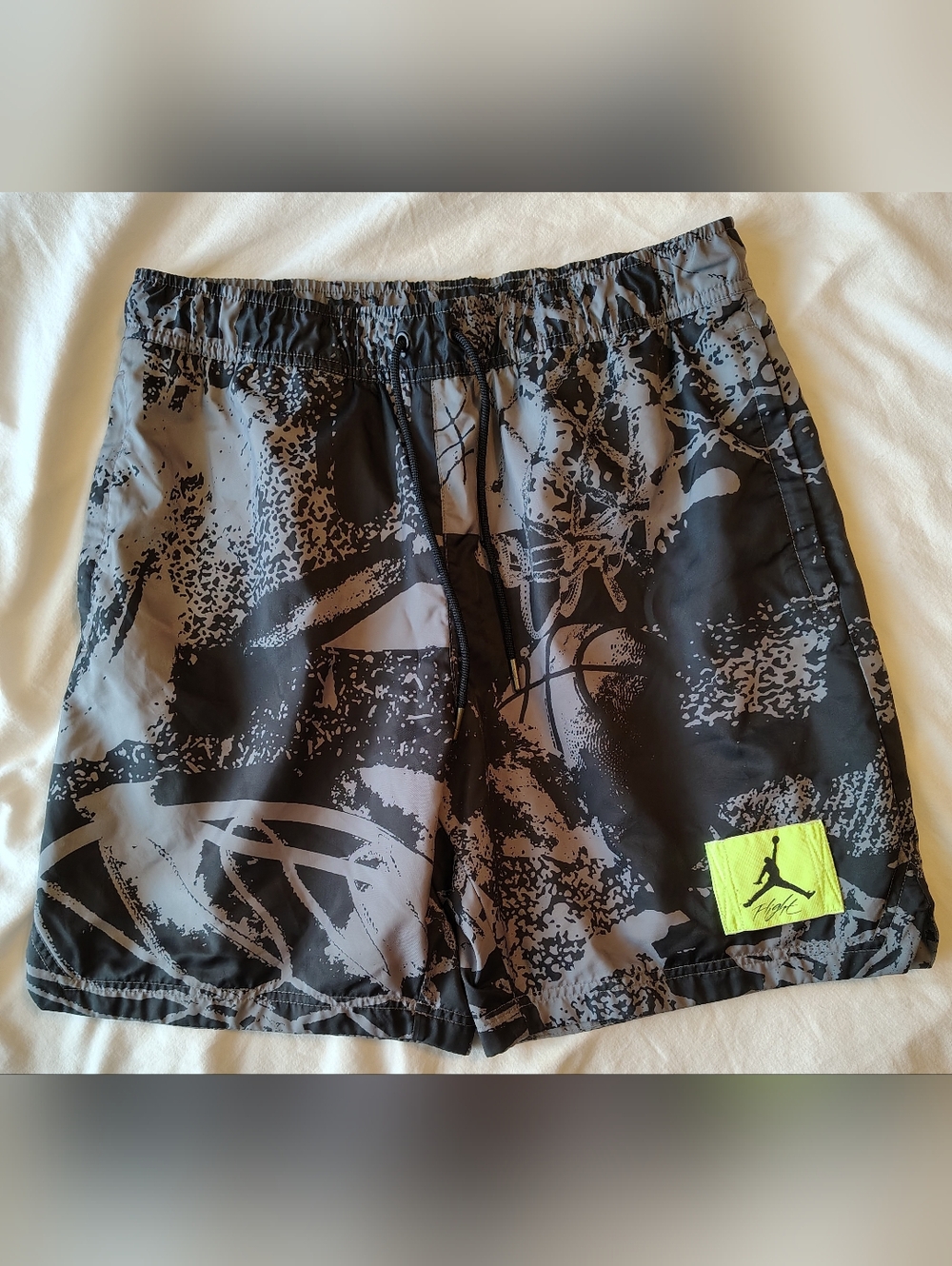 Nike Jordan Flight Poolside Shorts Black/Smoke Grey Men's Size Small NWOT